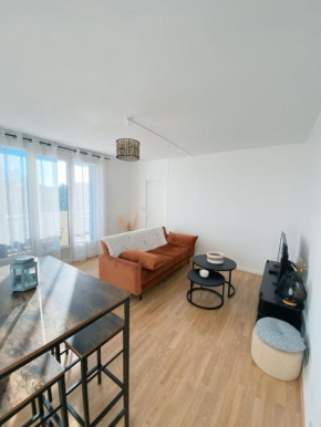 Chambre PRIVÉE dans appartement PARTAGÉ - Les Charmettes Mérignac - Tram A - WIFI - REF B1